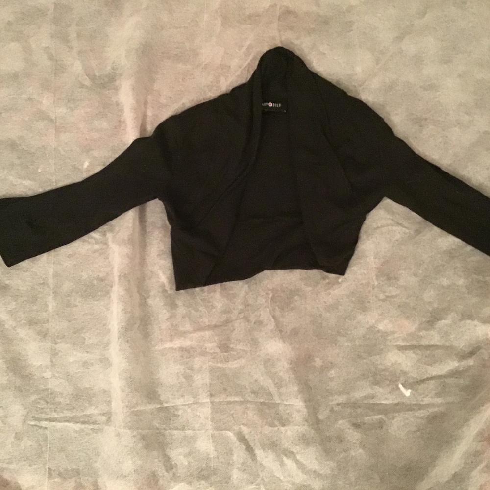 Black size. 14 Amy buyer sweater